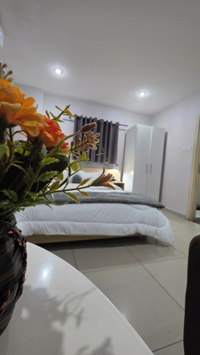 Room 4, The Gallery Luxury Suites CPG, Accra