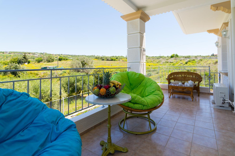 Others 5, Stratos Palace, Crete