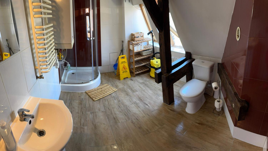 Bathroom 2, Strych Kosciuszki - duzy, Szczecin