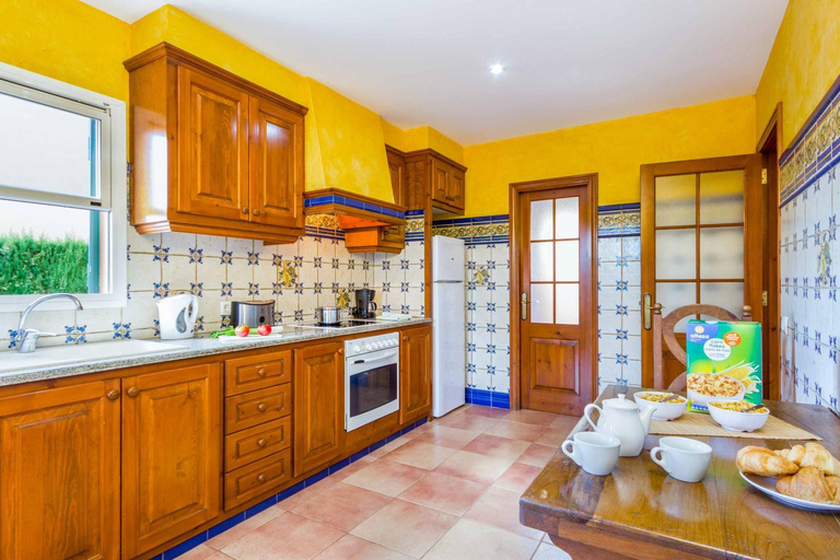 Others 5, Villa Marcolis Playa, Baleares