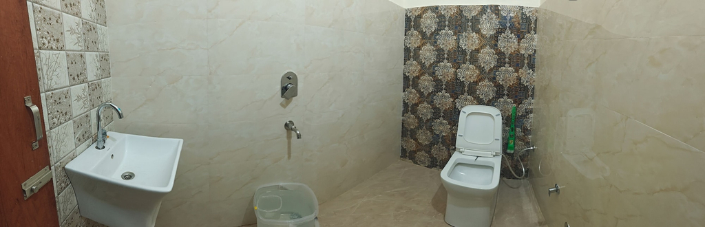Bathroom 2, Hotel Aspire, Bathinda