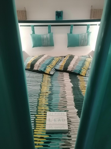 Bedroom 2, Palm Beach, Pyrénées-Orientales