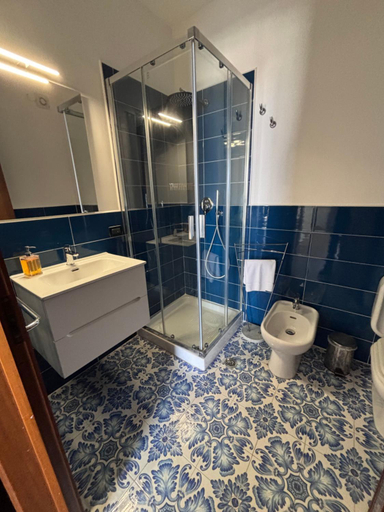 Bathroom, Elisa's House, Messina