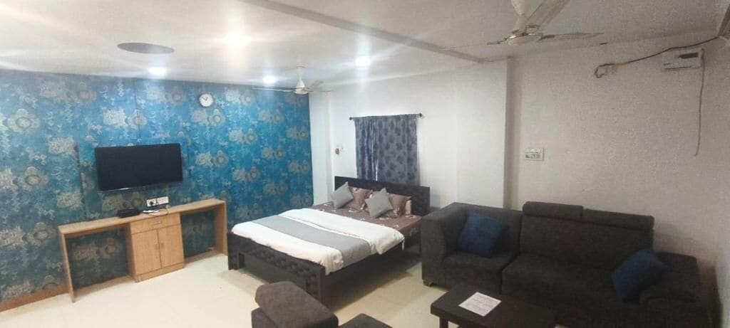 Interior 4, hotel zova, Karimnagar