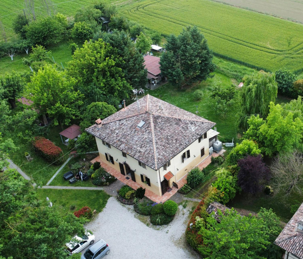 Others 4, Casale la Decima, Bologna