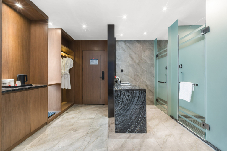 Bathroom 2, Lan'ou International Hotel (Atushi Branch), Kizilsu Kirghiz
