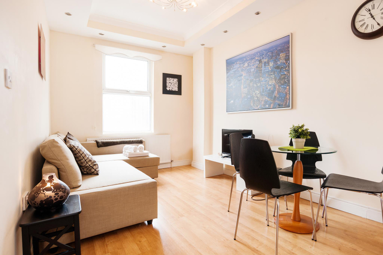 Others 5, Kings Cross Apartment, London