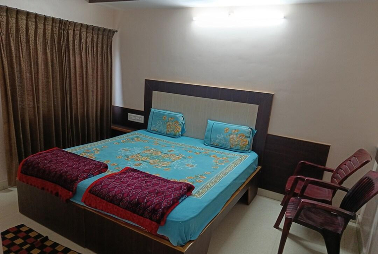 Bedroom 2, Sri vishnu krupa lodging, Hassan