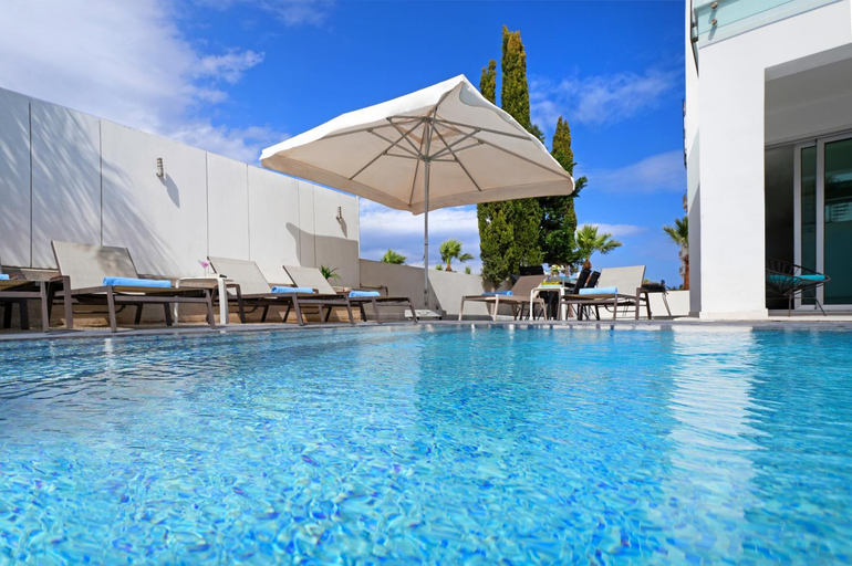 Sport & Beauty 3, Villa Indigo