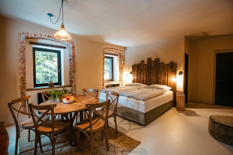 Bedroom 2, Penzion Mezi lesy, Prachatice