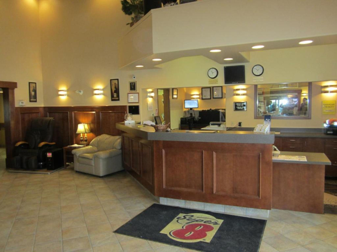 Public Area 2, Super 8 by Wyndham Fort St. John BC, Peace River
