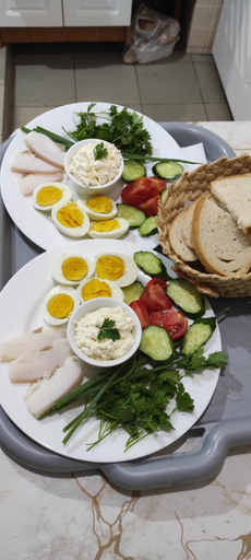Food & Drinks 5, Nad Cheremoshem, Kosivs'kyi