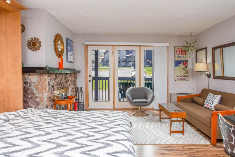 Others 3, Brighton #107 - 1 Bath Studio Apartment in Alyeska, Anchorage