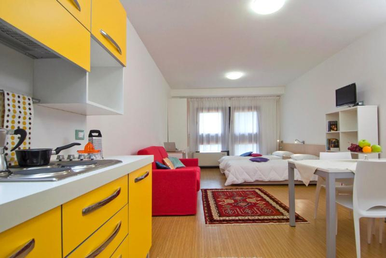 Others 2, Residence Delta, Rovigo
