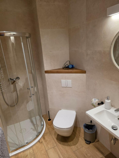 Bathroom 5, Zagroda Lepiarzowka Hotel i SPA, Frýdek-Místek
