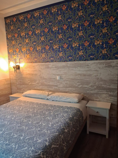 Bedroom 4, Hostal La Pastora, Ávila