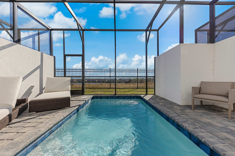Primary image, 424 Famagusta Drive, Polk