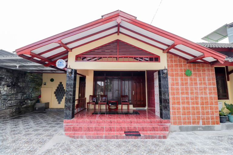 Others 1, WHouse Kembang Baru, Sleman