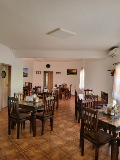 Food & Drinks 3, Restaurace a penzion u Jessyho, Břeclav