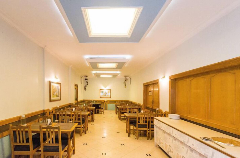 Food & Drinks 5, AVION HOTEL, Mumbai Suburban
