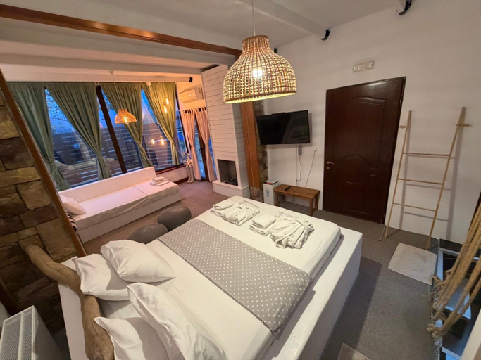 Bedroom 2, Oasi, Central Macedonia
