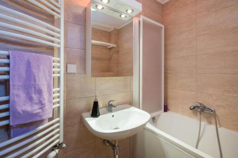Bathroom 2, Sekula's City Center Apartment, Belgrade