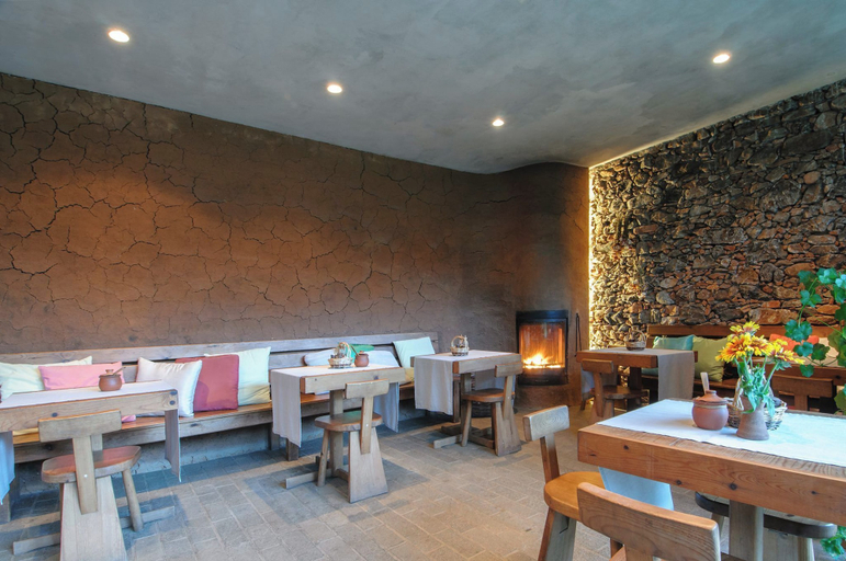Dining 4, Omaya eco village, Hadzhidimovo