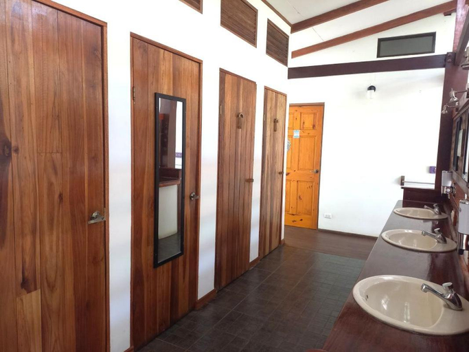 Others 4, Pagalu Hostel, Talamanca