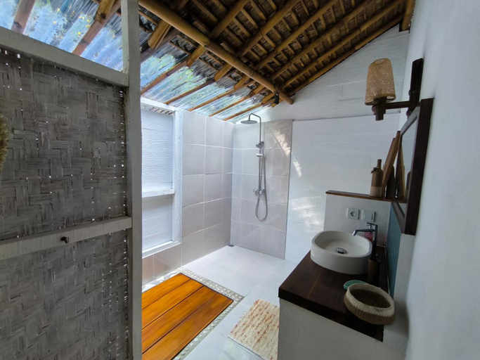 Bathroom 3, RNV Eco Resort Bungalows, Pangandaran