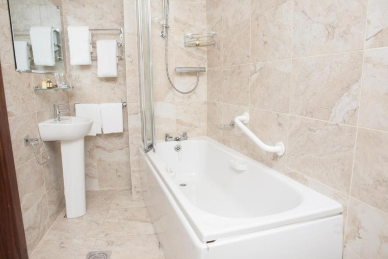 Bathroom 3, The Draper Rooms, Dublin