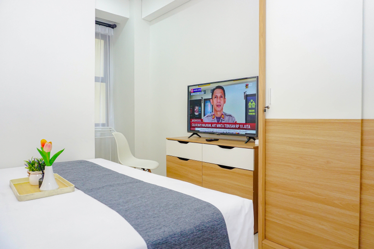 Bedroom 3, Comfortable and Contemporary 2BR at Apartment Transpark Cibubur By Travelio, Depok