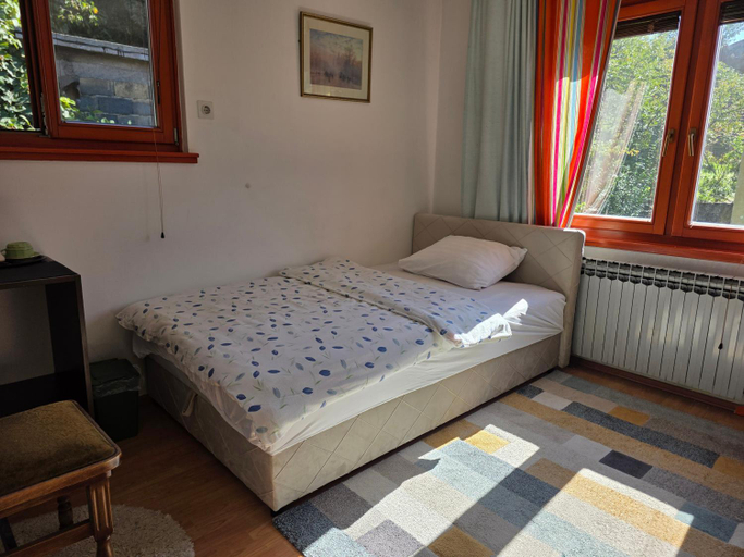 Bedroom 3, Cozy room with a bathroom, Istočno Sarajevo