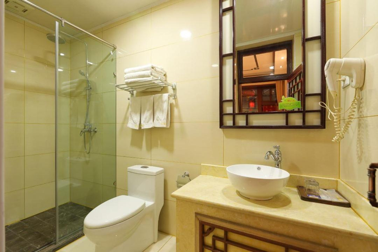 Bathroom 2, Pingyao Cheng Jia Hotel, Jinzhong