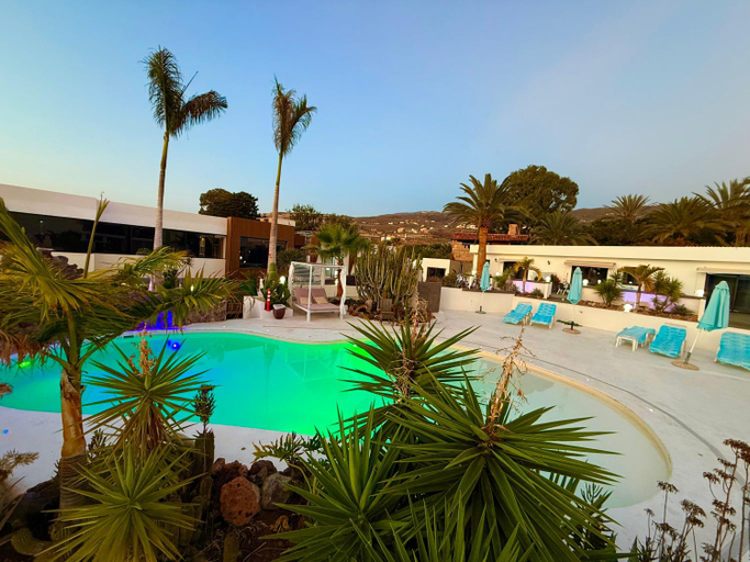 Sport & Beauty 5, Paraiso villas, Santa Cruz de Tenerife