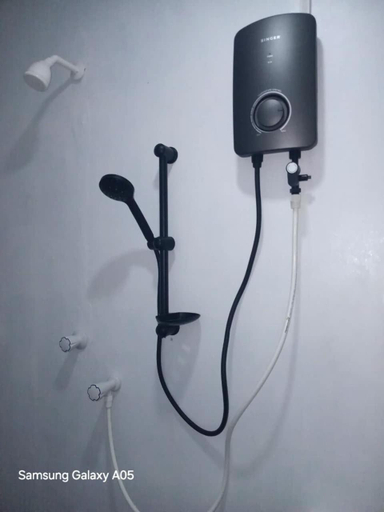 Bathroom 2, City Paradise Dambulla, Dambulla