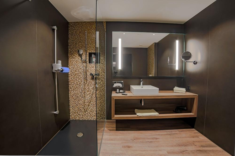Bathroom 3, Hotel von Rotz, Wil