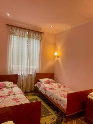 Bedroom 2, Nina B&B