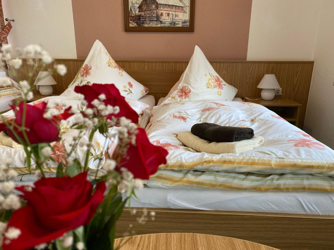 Bedroom, Hotel-Pension Flechsig, Zwickau
