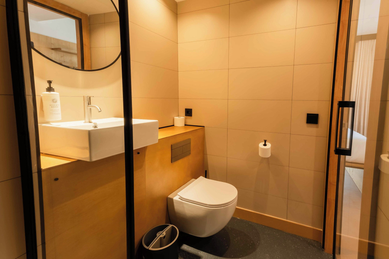 Bathroom 3, easyHotel Valencia Ciutat Vella, Valencia