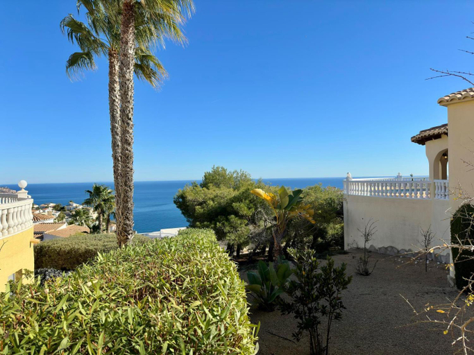 Others 5, Villa Elena, Alicante