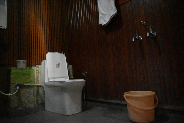 Bathroom, Rajawat Stay Dehradun, Dehradun