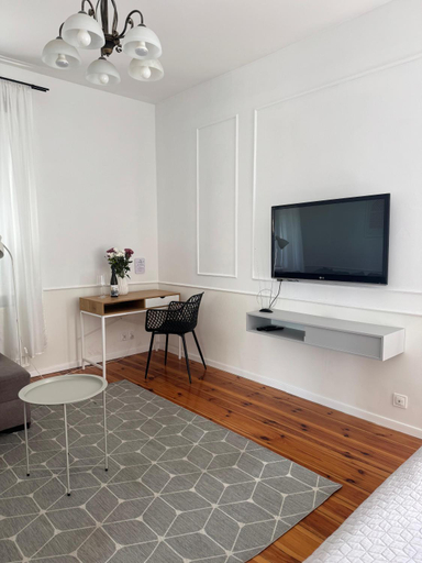 Others 4, Bankowa 8 Guest Rooms, Zielona