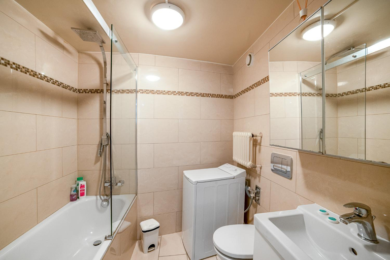 Bathroom, Boel 5, Genève