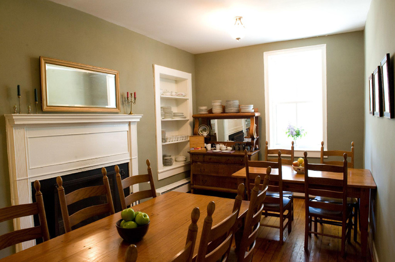 Others 5, Hopkins Ordinary Bed, Breakfast and Ale Works, Rappahannock