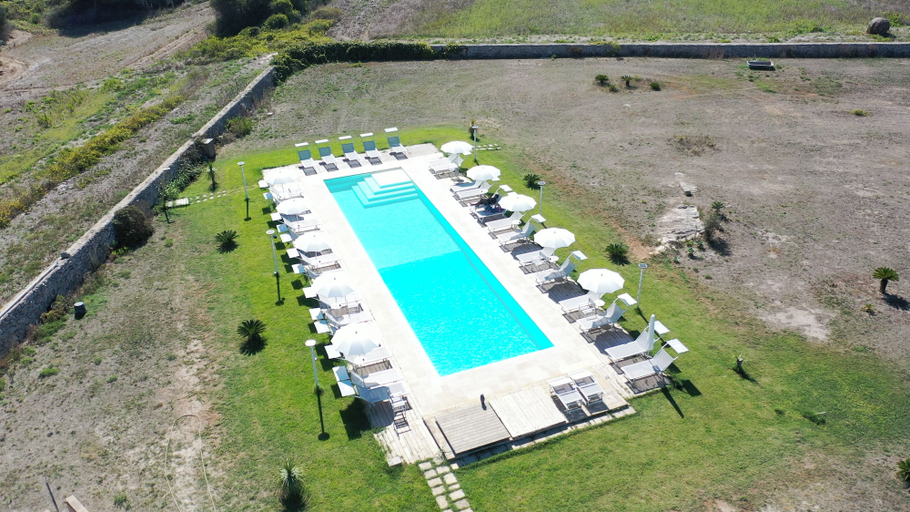 Pool 3, Poesis Park Glamping, Lecce