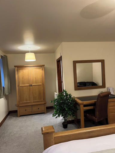 Room 5, The Bateman Arms, Herefordshire