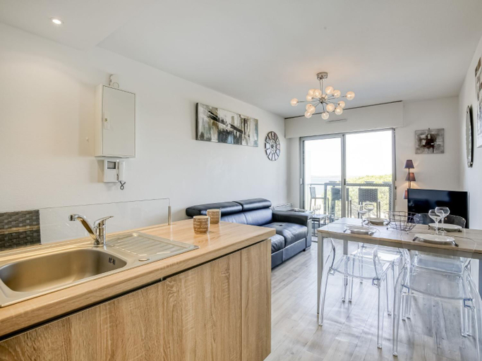 Others 4, Apartment Claire-1 by Interhome, Gironde