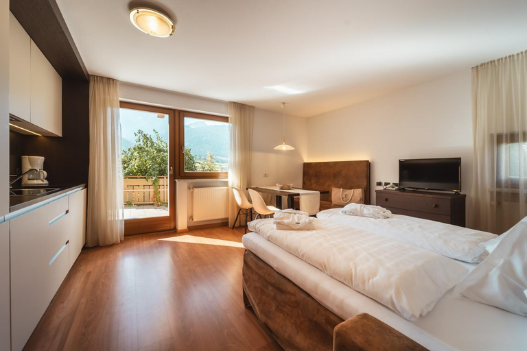 Bedroom 2, Residence Iris, Bolzano