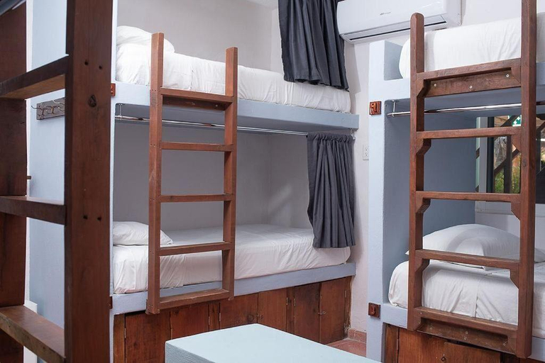 Bedroom 2, Mapache Hostel & Camping, Lázaro Cárdenas
