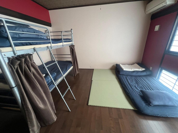 Bedroom 3, Guesthouse Tiga, Kumamoto